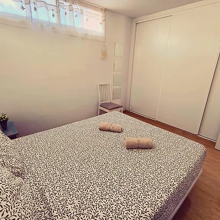 Lägenhet Casa Noble - Pool -wifi - Uk Tv *