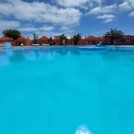 Casa Noble - Pool -wifi - Uk Tv Lägenhet *
